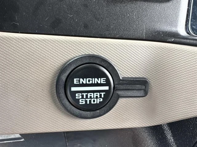 2022 Ford Bronco 6th Gen - Image 15 of 20