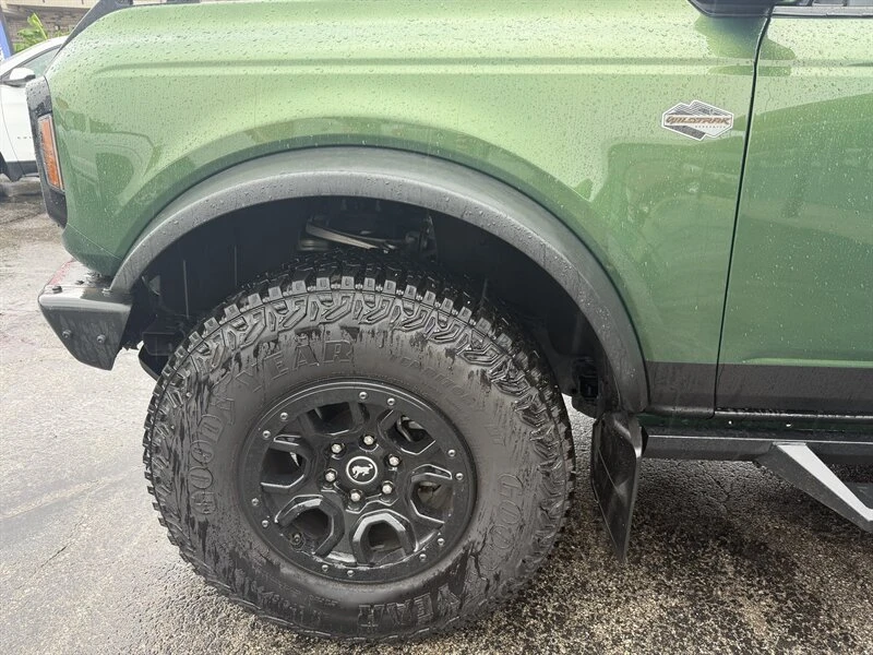2022 Ford Bronco 6th Gen - Image 4 of 20