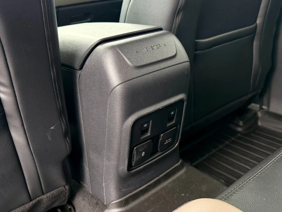 2022 Ford Bronco 6th Gen - Image 17 of 31