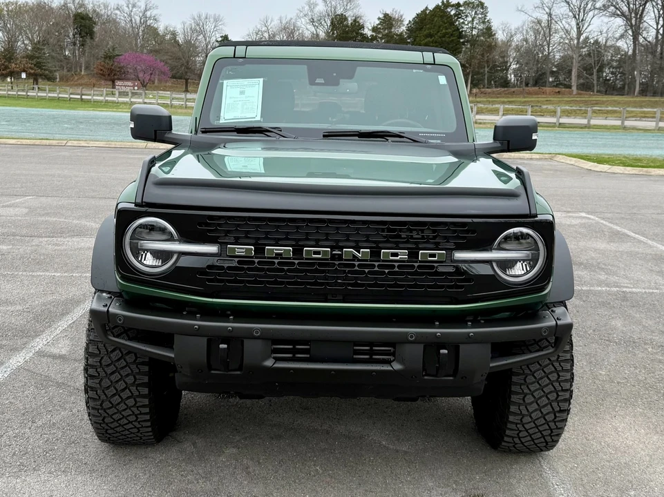 2022 Ford Bronco 6th Gen - Image 5 of 31