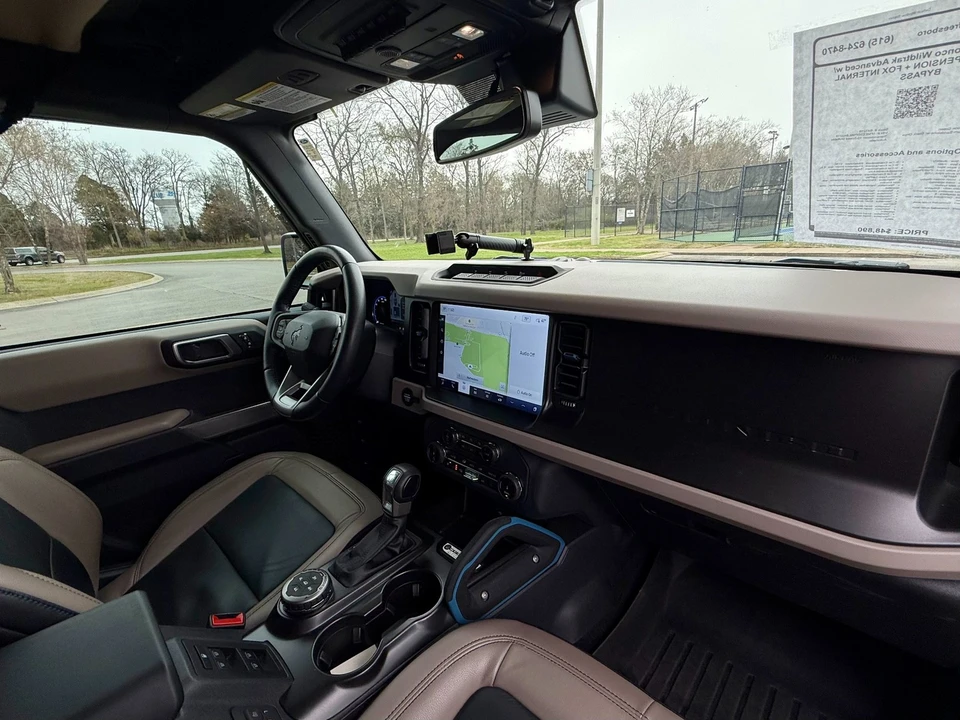 2022 Ford Bronco 6th Gen - Image 26 of 31