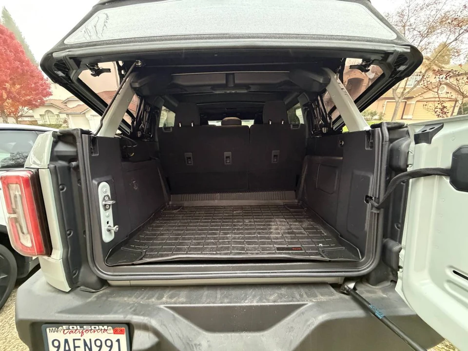 2022 Ford Bronco 6th Gen - Image 9 of 11