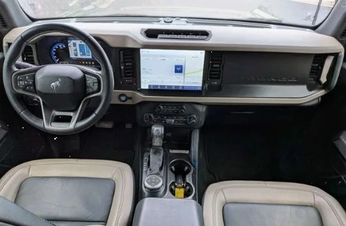 2022 Ford Bronco 6th Gen - Image 10 of 11