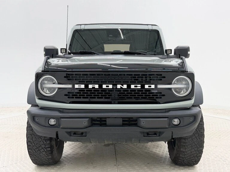 2022 Ford Bronco 6th Gen - Image 2 of 14