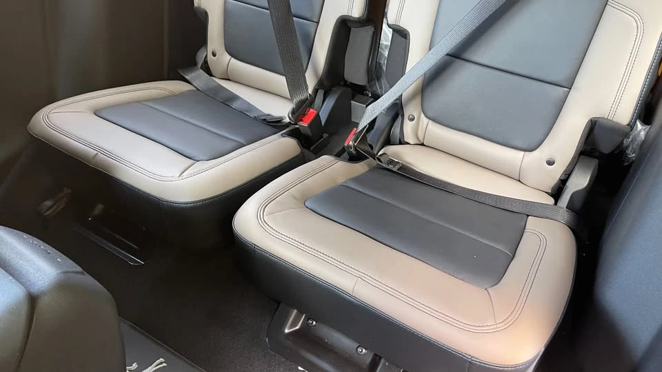 2022 Ford Bronco 6th Gen - Image 10 of 12