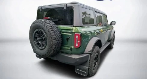 2022 Ford Bronco 6th Gen - Image 4 of 11