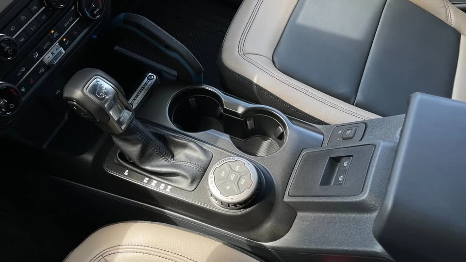 2022 Ford Bronco 6th Gen - Image 6 of 12
