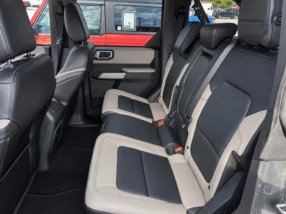 2022 Ford Bronco 6th Gen - Image 5 of 6