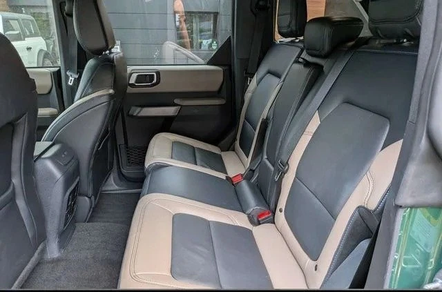 2022 Ford Bronco 6th Gen - Image 11 of 12
