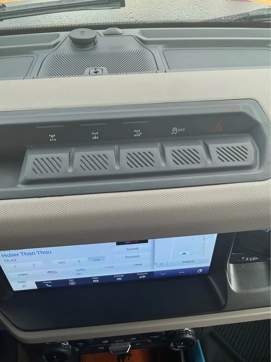 2022 Ford Bronco 6th Gen - Image 15 of 15