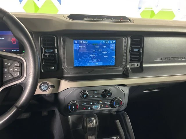 2022 Ford Bronco 6th Gen - Image 15 of 20