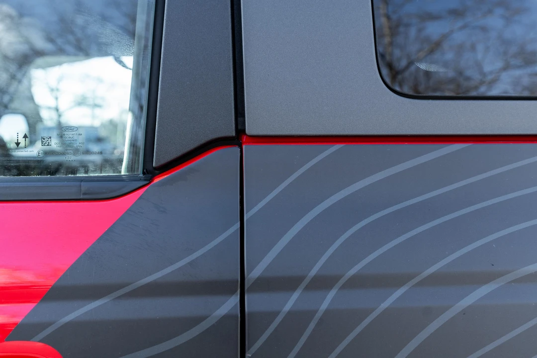 2022 Ford Bronco 6th Gen - Image 30 of 31