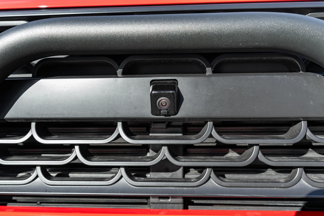 2022 Ford Bronco 6th Gen - Image 15 of 31