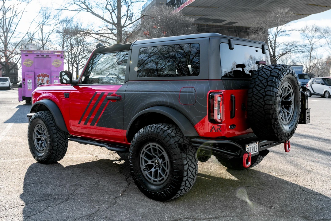 2022 Ford Bronco 6th Gen - Image 8 of 31