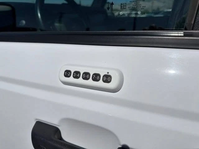 2022 Ford Bronco 6th Gen - Image 7 of 15