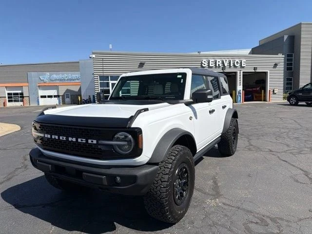 2022 Ford Bronco 6th Gen - Image 5 of 15