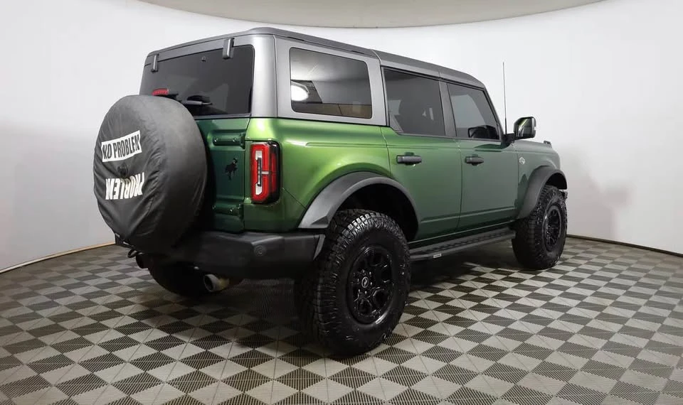 2022 Ford Bronco 6th Gen - Image 2 of 9