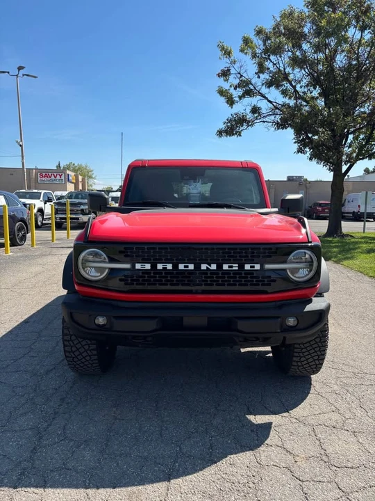 2022 Ford Bronco 6th Gen - Image 2 of 11