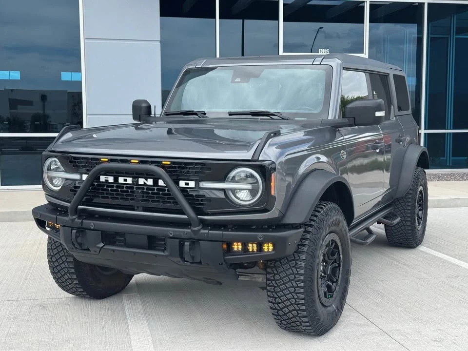 2022 Ford Bronco 6th Gen - Image 3 of 13