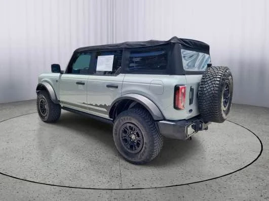 2022 Ford Bronco 6th Gen - Image 3 of 16