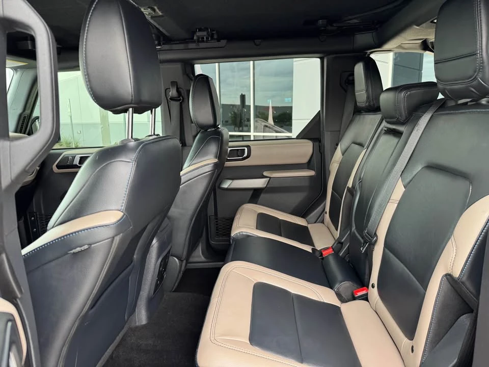 2022 Ford Bronco 6th Gen - Image 12 of 13