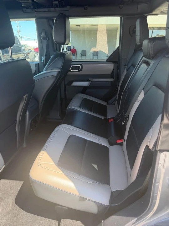 2022 Ford Bronco 6th Gen - Image 6 of 12