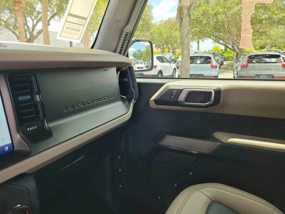 2022 Ford Bronco 6th Gen - Image 16 of 16