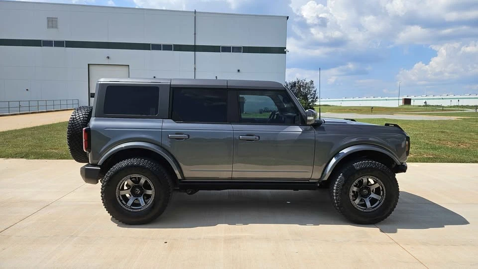 2022 Ford Bronco 6th Gen - Image 5 of 19