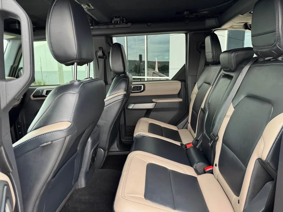 2022 Ford Bronco 6th Gen - Image 15 of 18