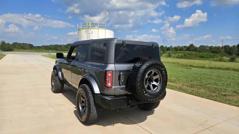 2022 Ford Bronco 6th Gen - Image 3 of 19