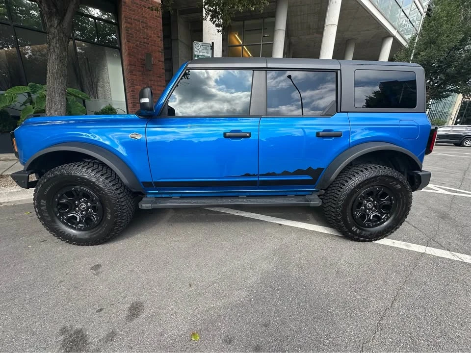2022 Ford Bronco 6th Gen - Image 2 of 9