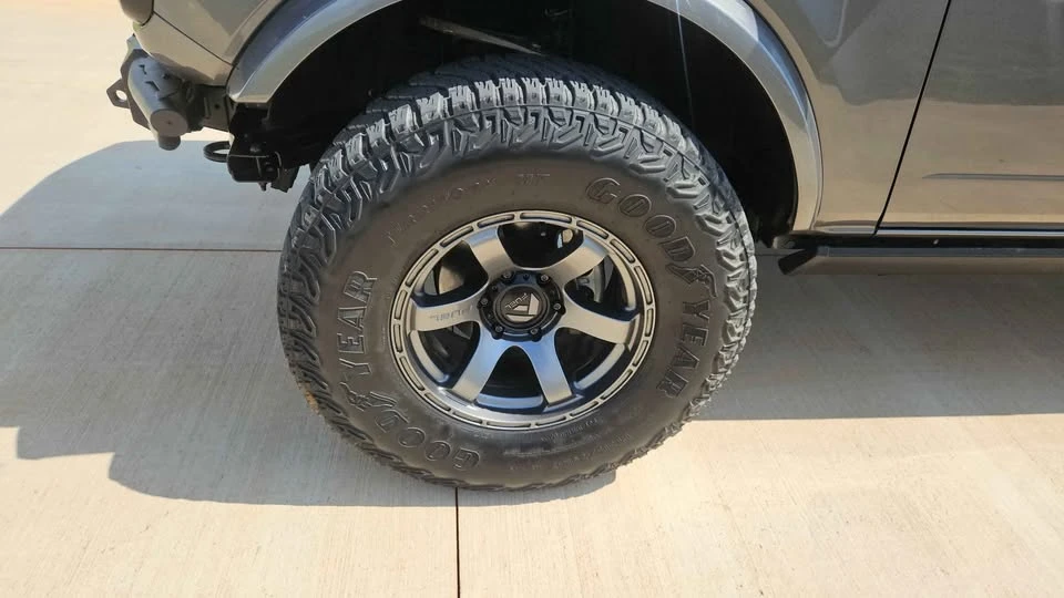 2022 Ford Bronco 6th Gen - Image 9 of 19