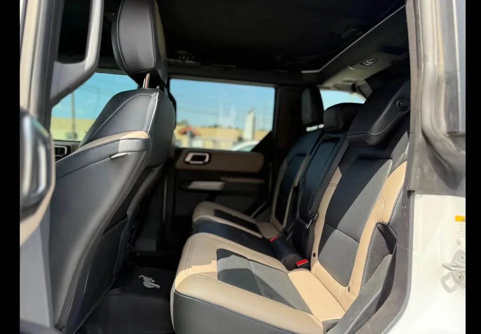 2022 Ford Bronco 6th Gen - Image 6 of 13