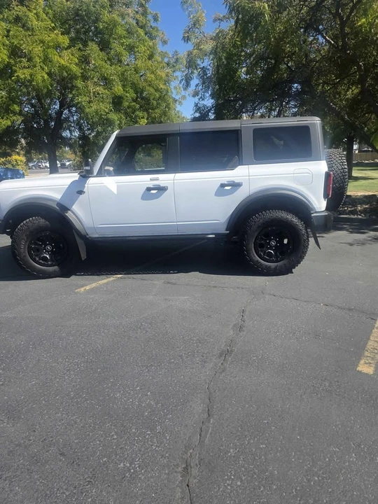 2022 Ford Bronco 6th Gen - Image 2 of 7