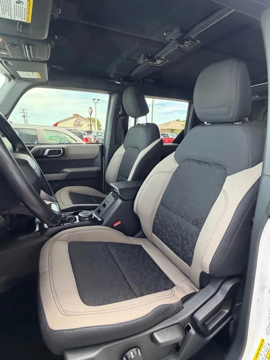 2022 Ford Bronco 6th Gen - Image 5 of 11