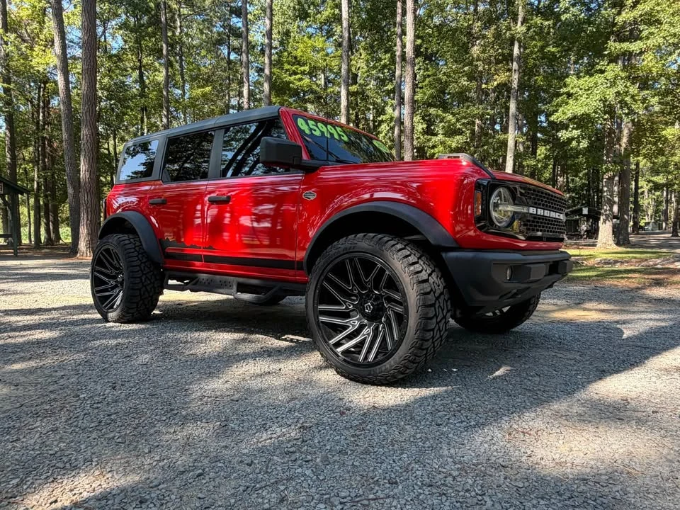 2022 Ford Bronco 6th Gen - Image 2 of 9