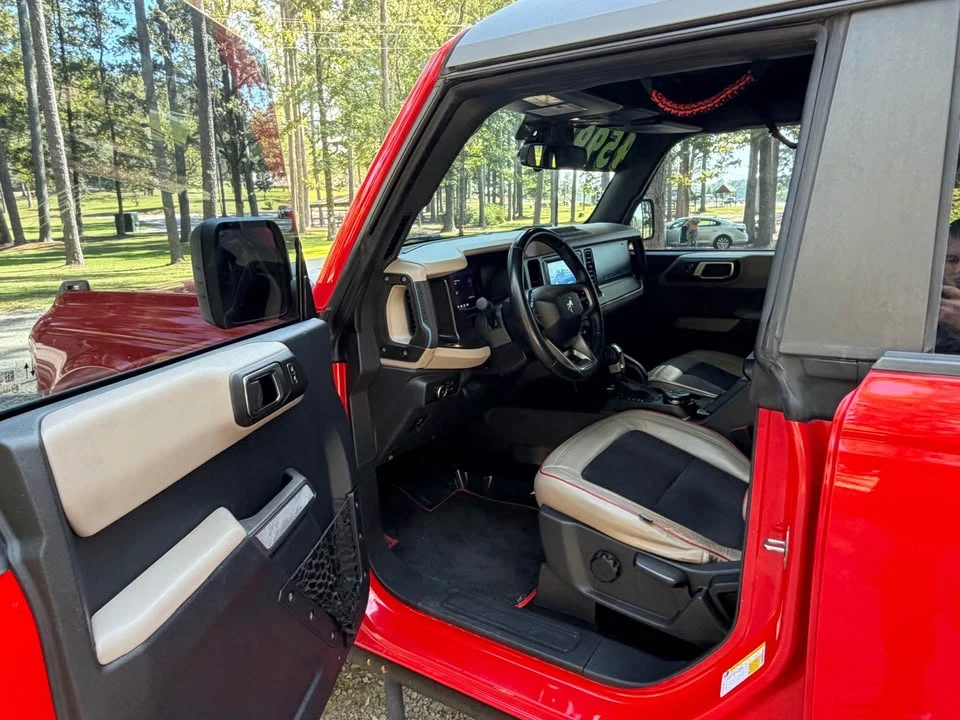 2022 Ford Bronco 6th Gen - Image 4 of 9