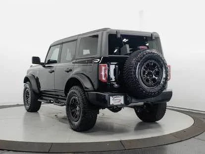 2022 Ford Bronco 6th Gen - Image 3 of 8