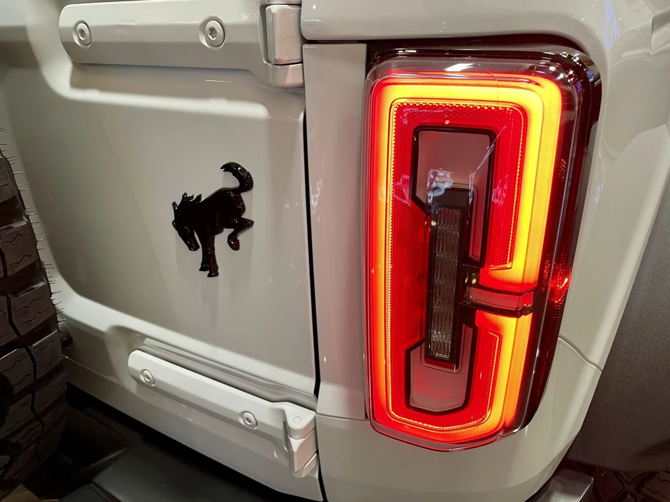2022 Ford Bronco 6th Gen - Image 29 of 31