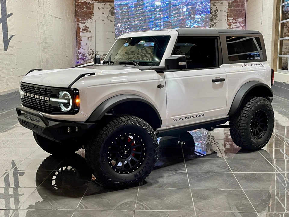 2022 Ford Bronco 6th Gen - Image 4 of 31