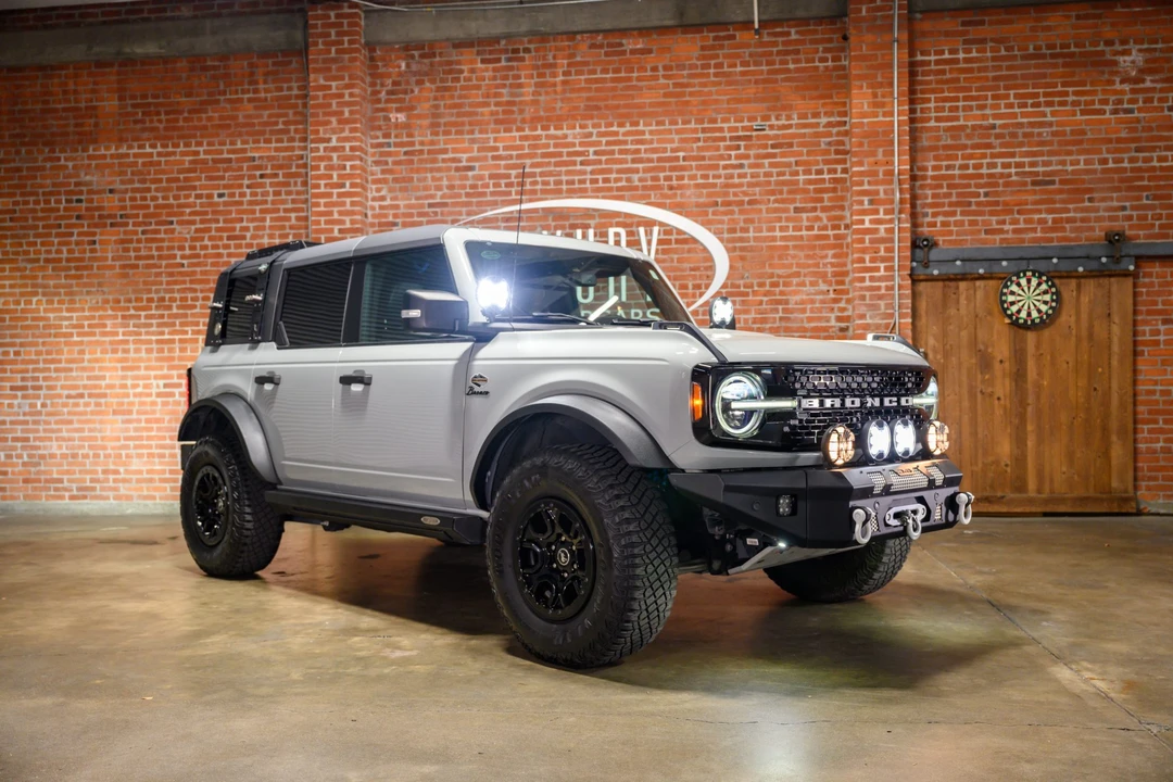 2022 Ford Bronco 6th Gen - Image 10 of 31