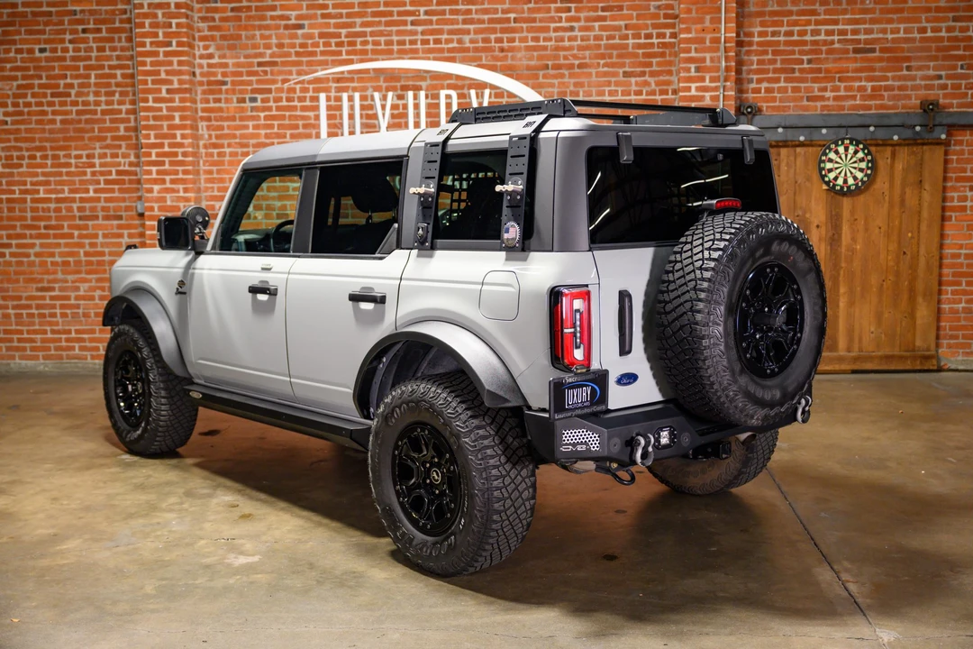 2022 Ford Bronco 6th Gen - Image 16 of 31