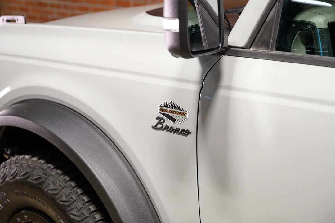 2022 Ford Bronco 6th Gen - Image 29 of 31