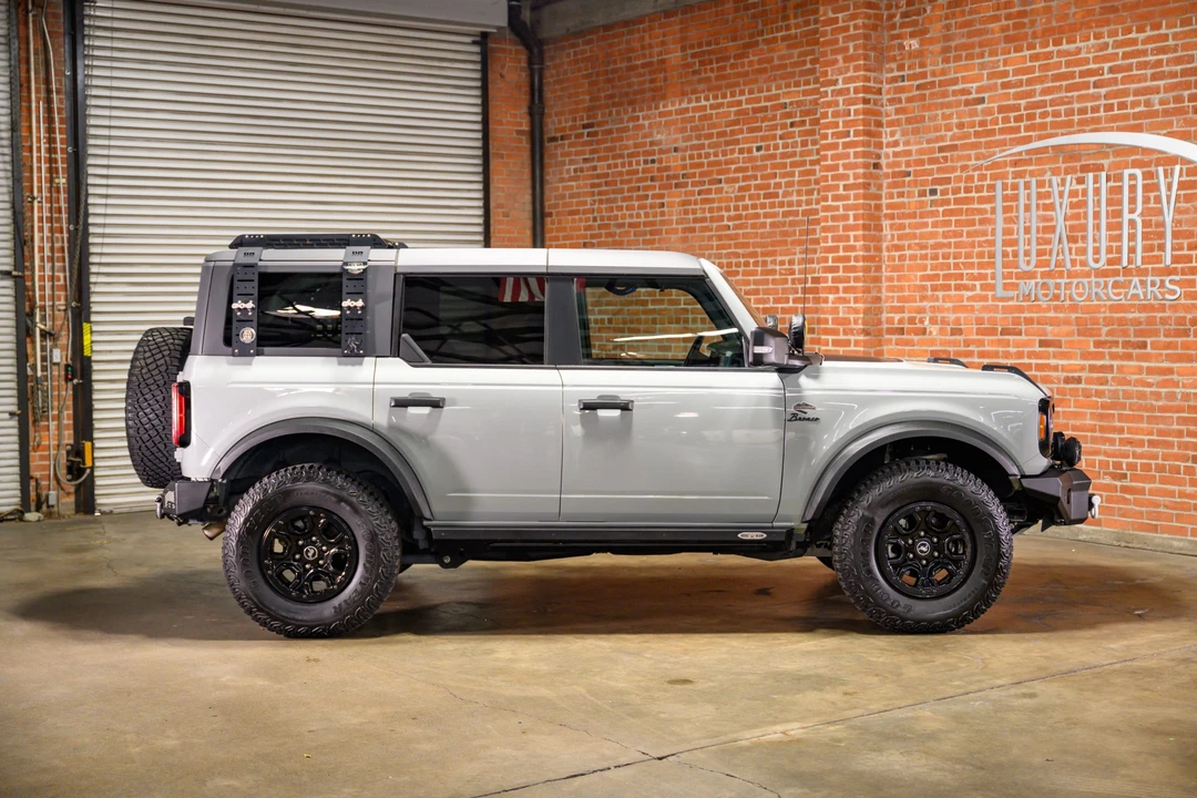 2022 Ford Bronco 6th Gen - Image 12 of 31
