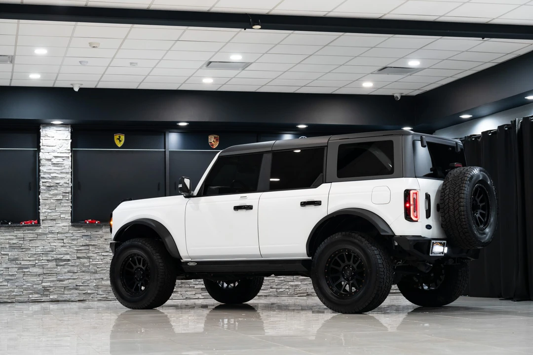 2022 Ford Bronco 6th Gen - Image 22 of 31