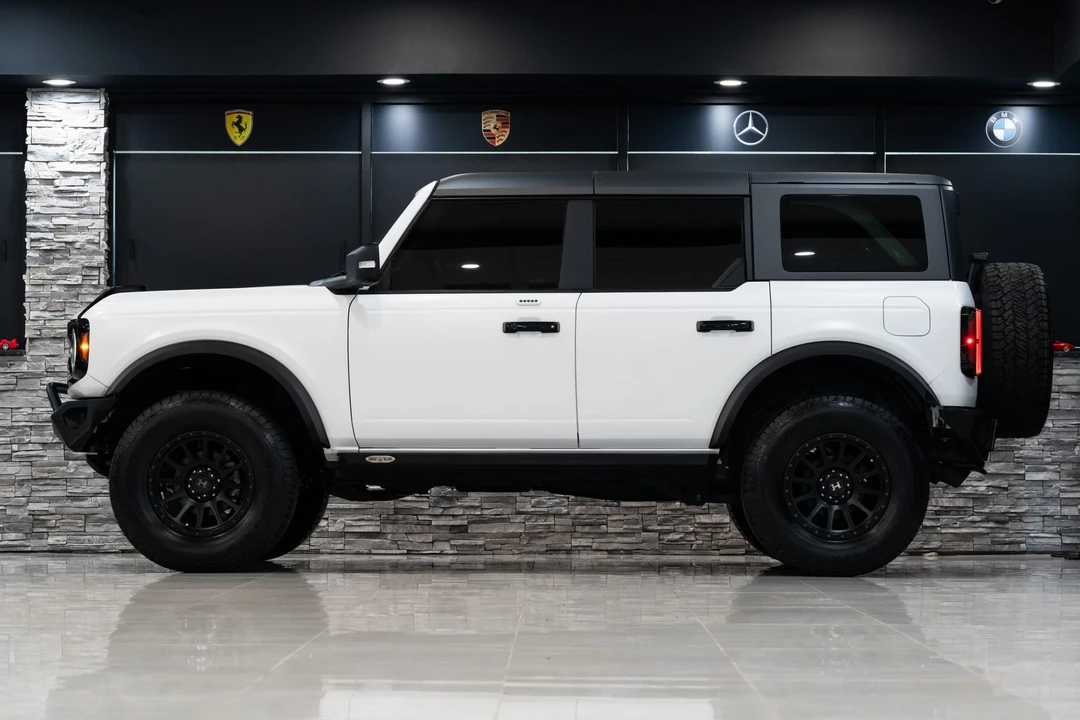 2022 Ford Bronco 6th Gen - Image 18 of 31