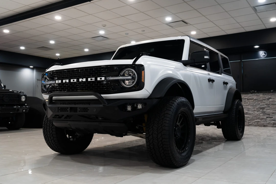 2022 Ford Bronco 6th Gen - Image 7 of 31