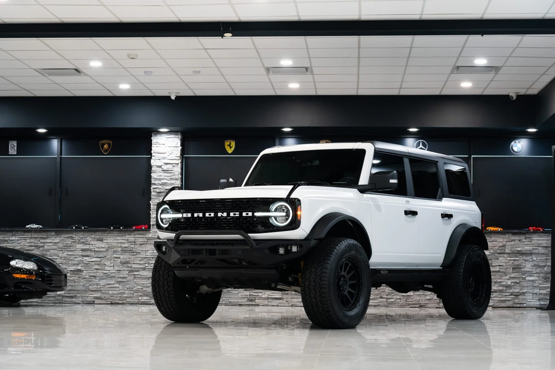 2022 Ford Bronco 6th Gen - Image 10 of 31