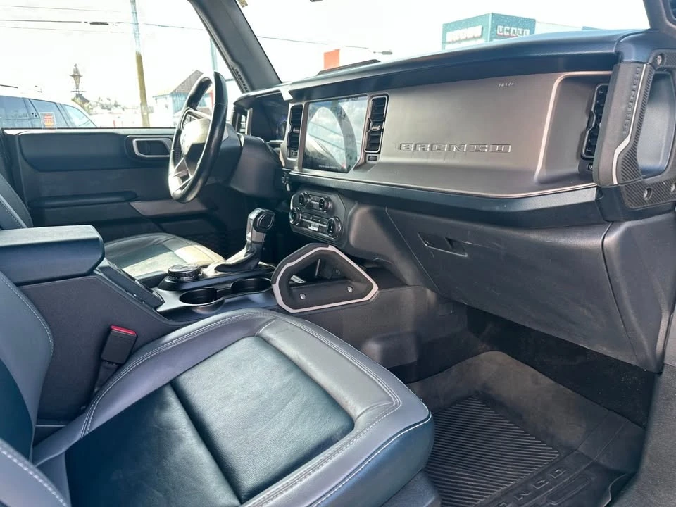 2022 Ford Bronco 6th Gen - Image 10 of 18