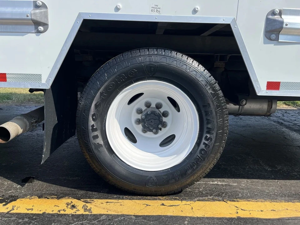 2022 Ford Econoline Van - Image 7 of 12